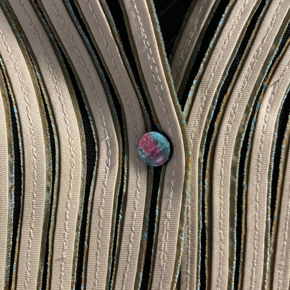 Jacket - Picture 4 of 4